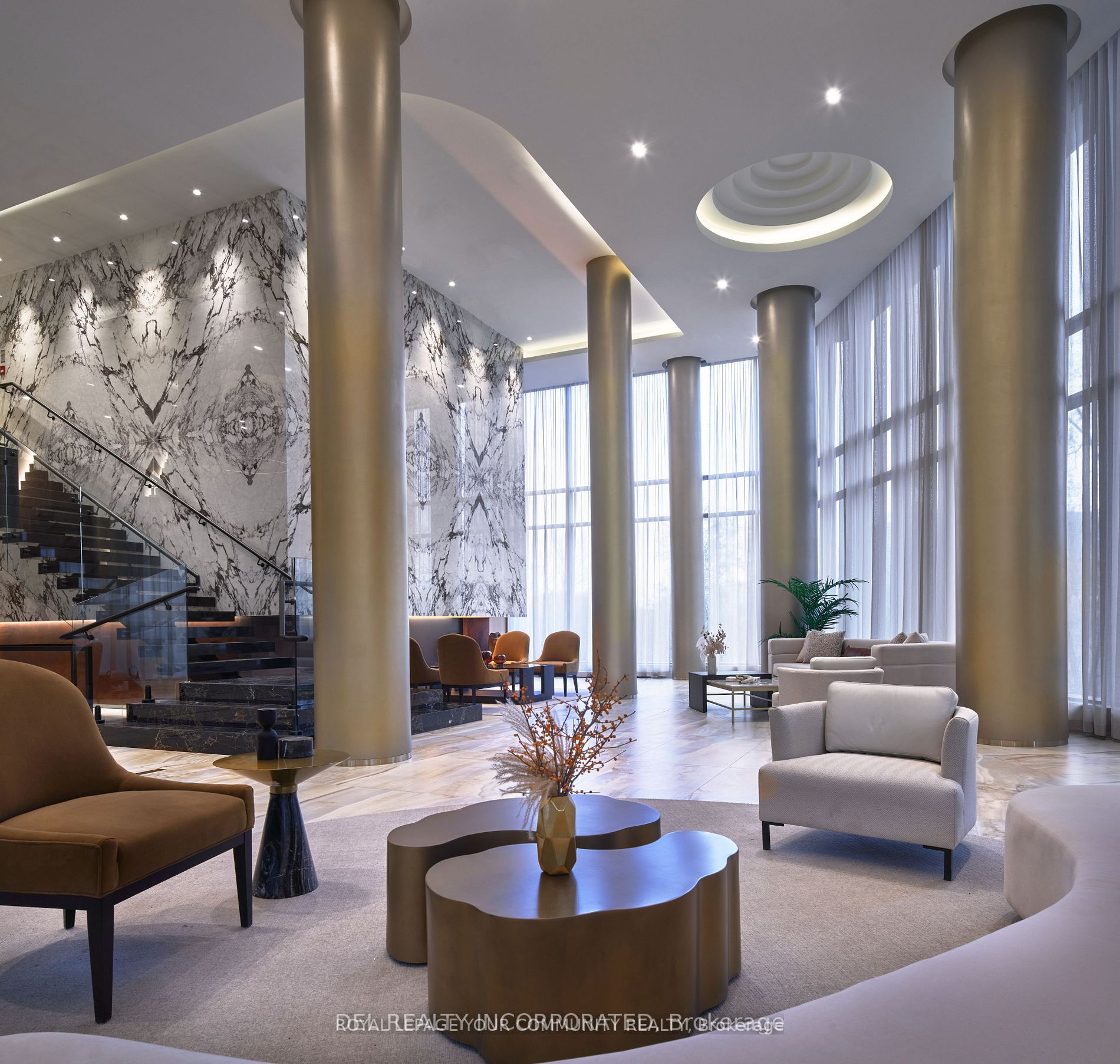 25 Adra Grado Way, #330