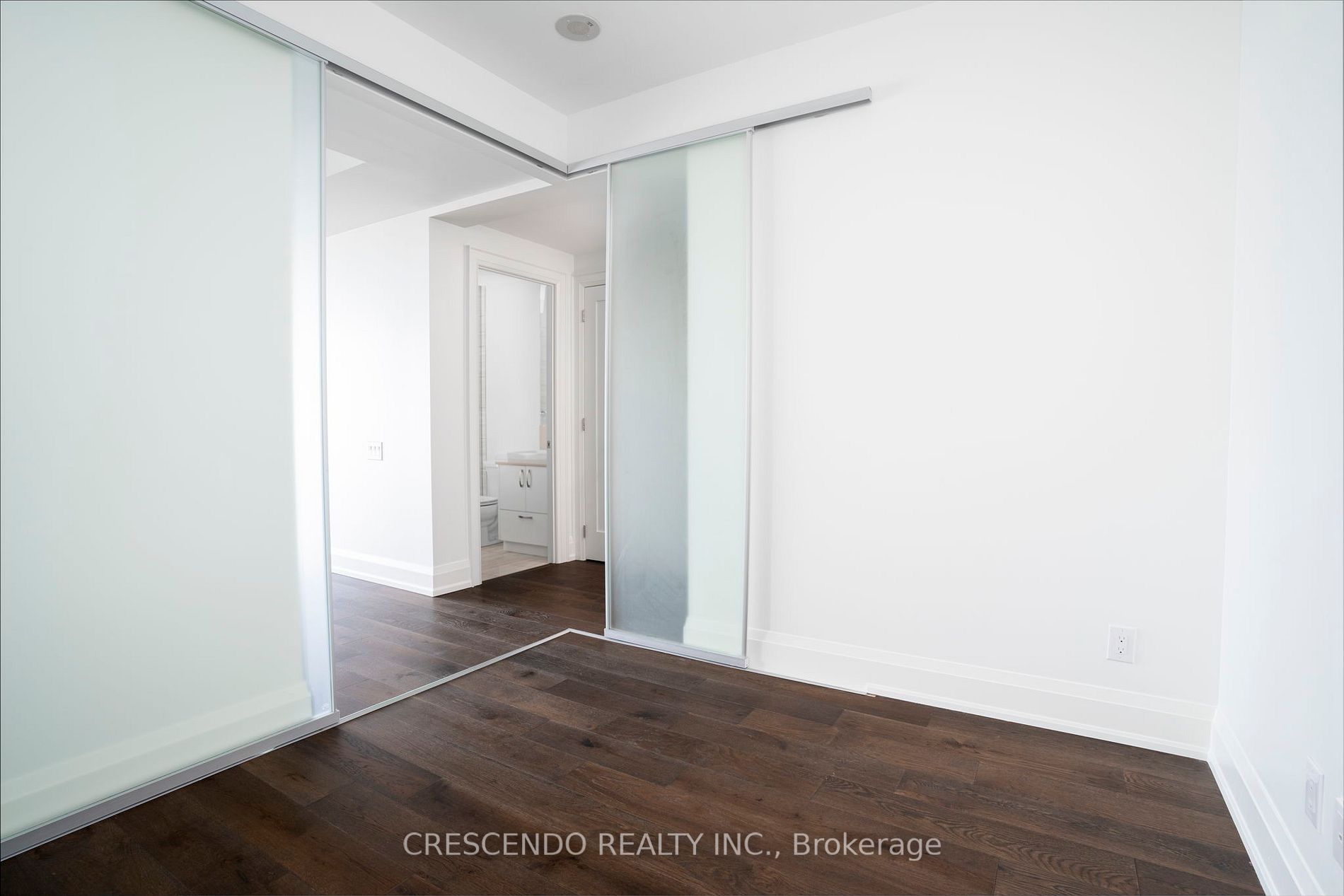 170 Avenue Rd, #1601