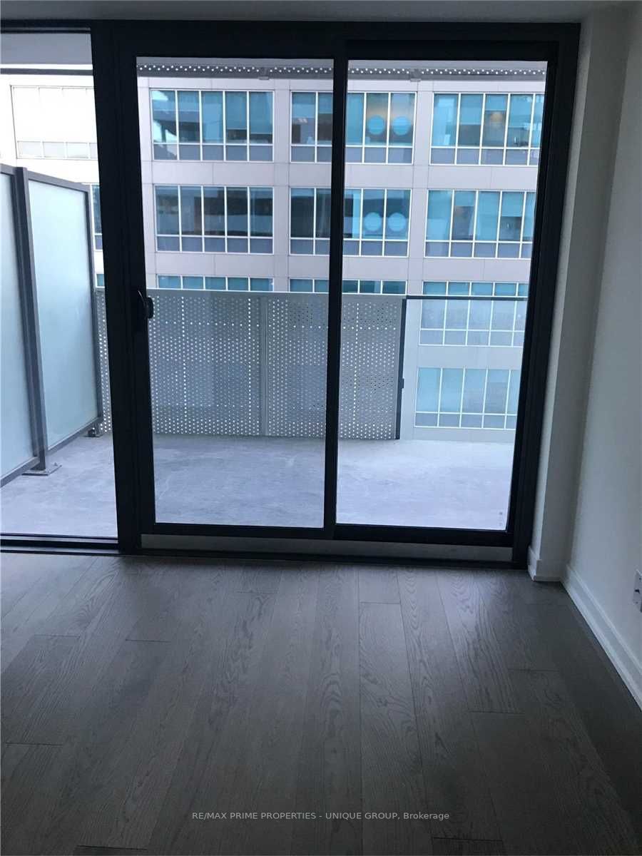 25 Richmond St E, #1405