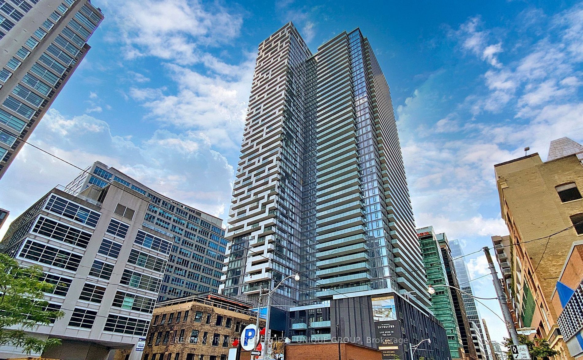 25 Richmond St E, #1405