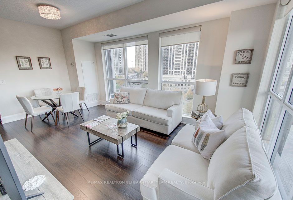 120 Harrison Garden Blvd, #736