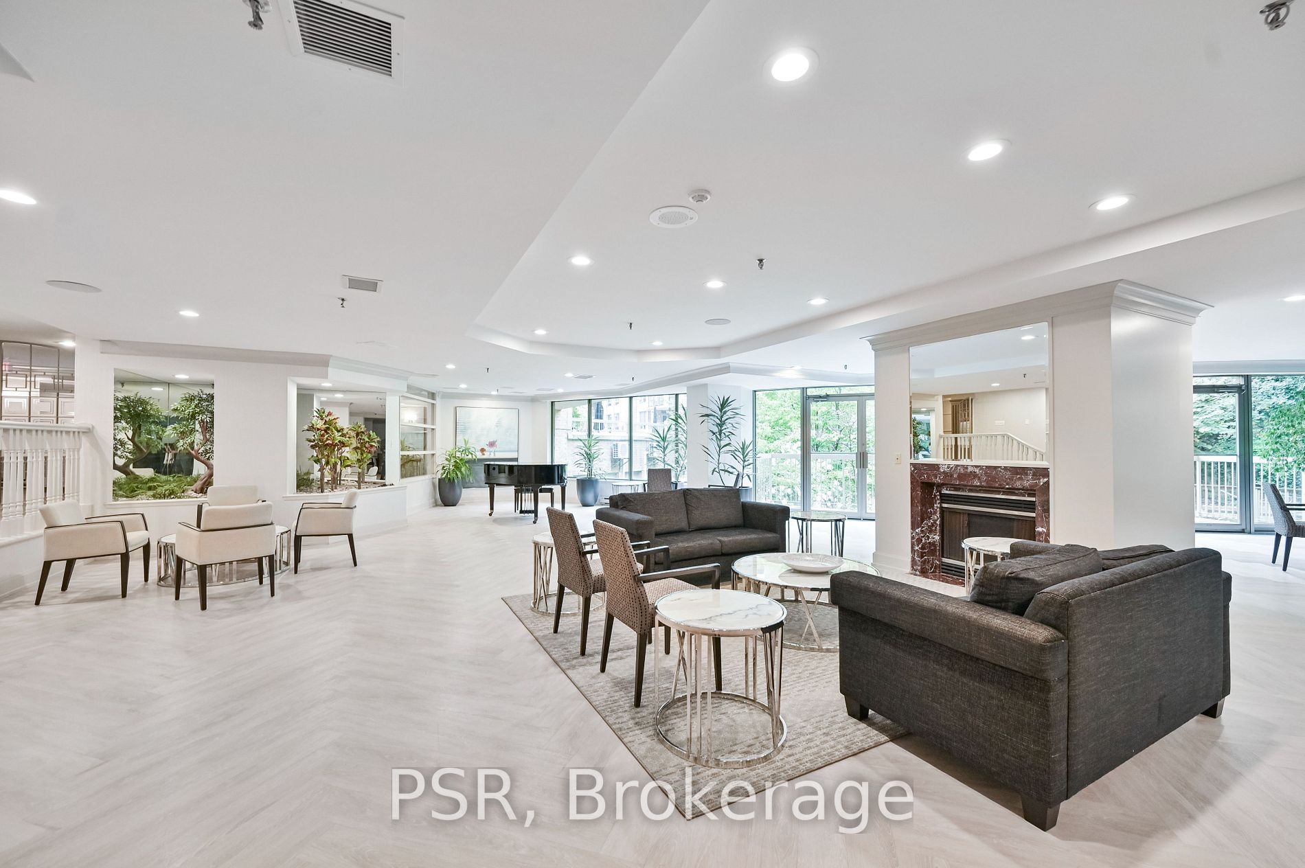 3800 Yonge St, #Ph18