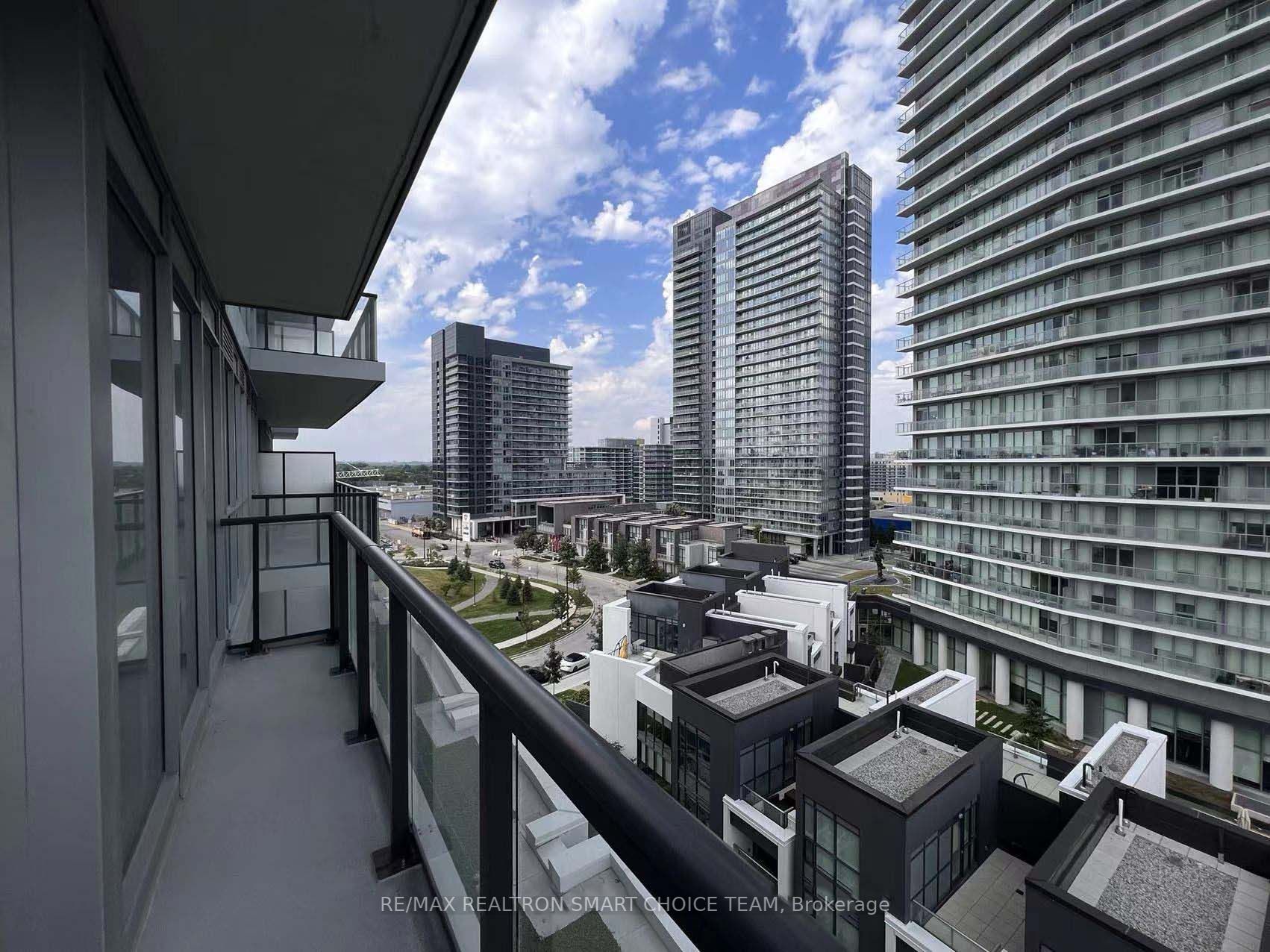 95 Mcmahon Dr, #602