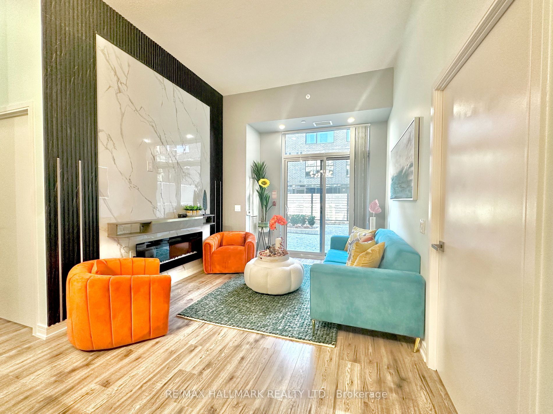 621 Sheppard Ave E, #118