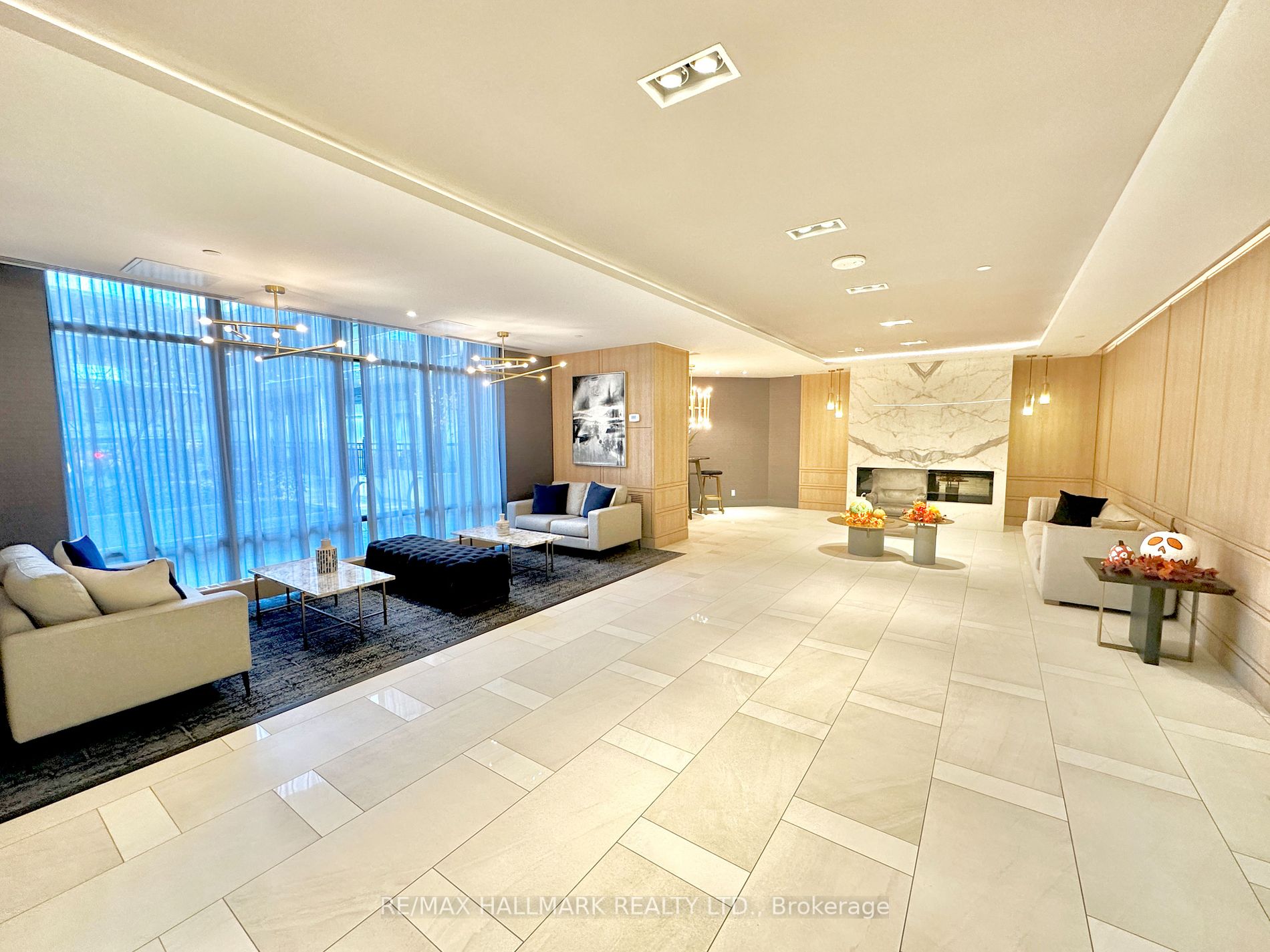 621 Sheppard Ave E, #118