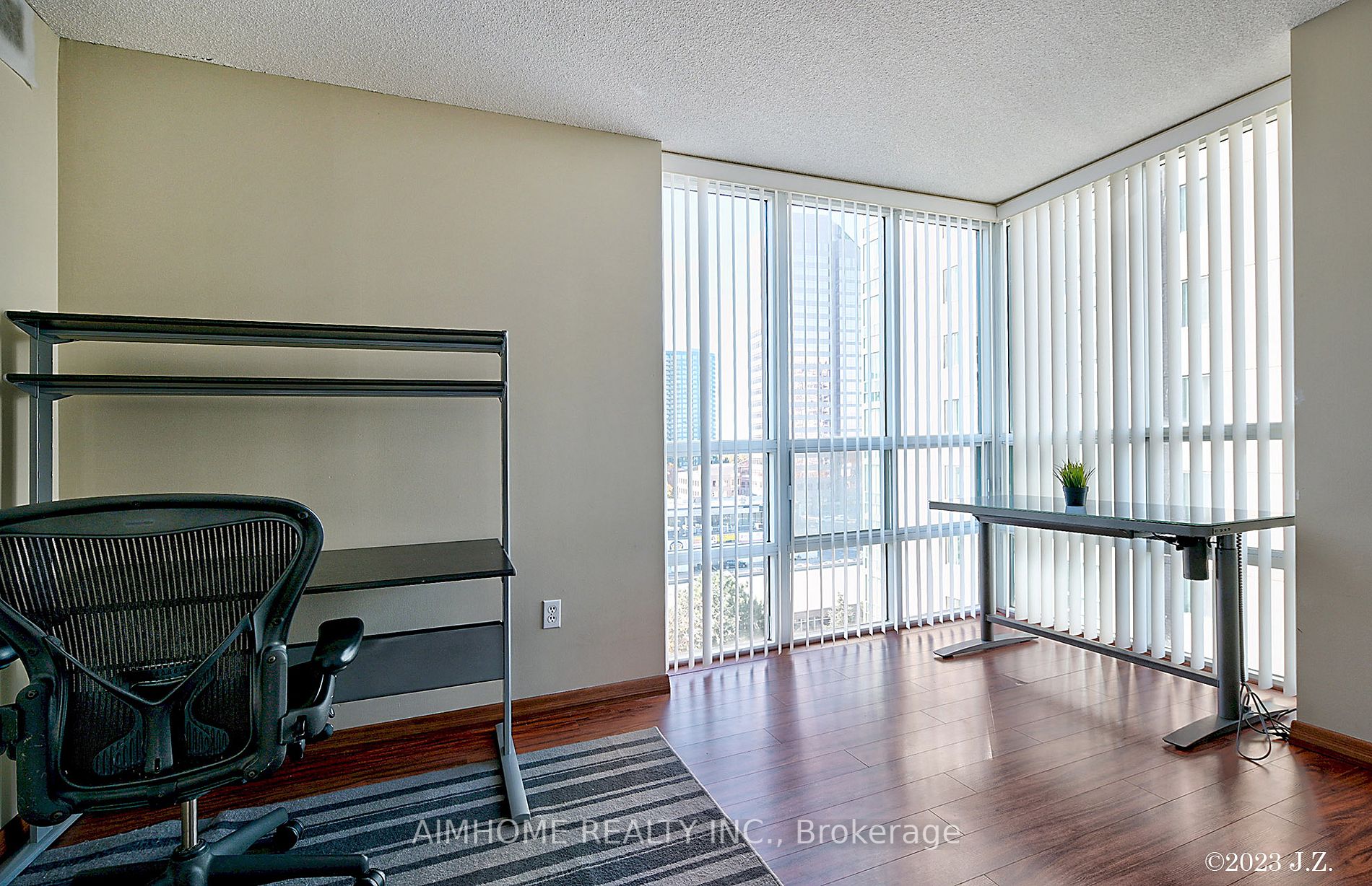 3 Pemberton Ave, #803