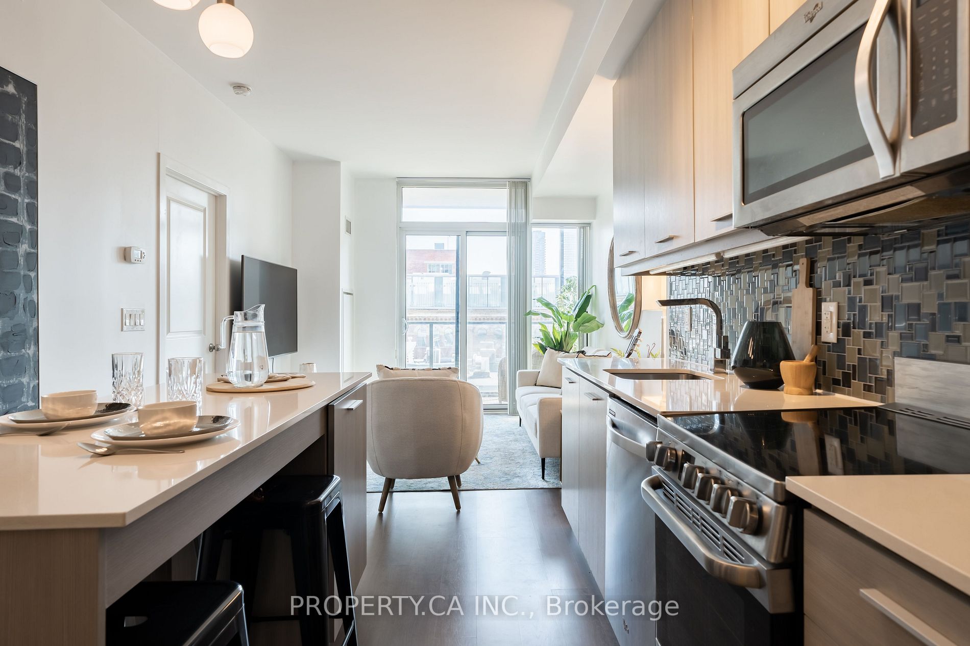 105 George St, #507