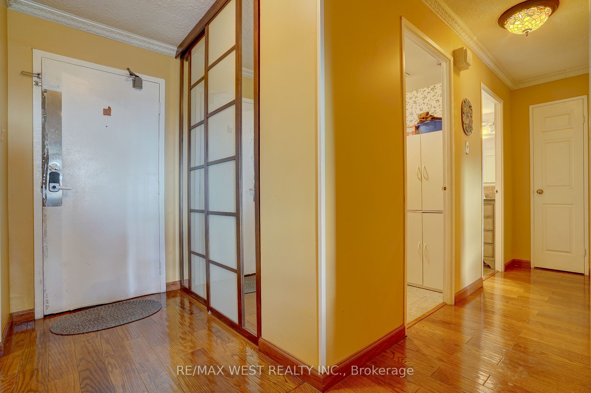 25 Sunrise Ave, #Ph07