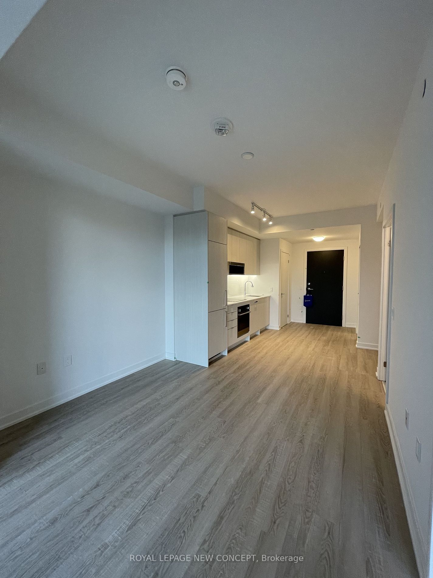 250 Lawrence Ave W, #325