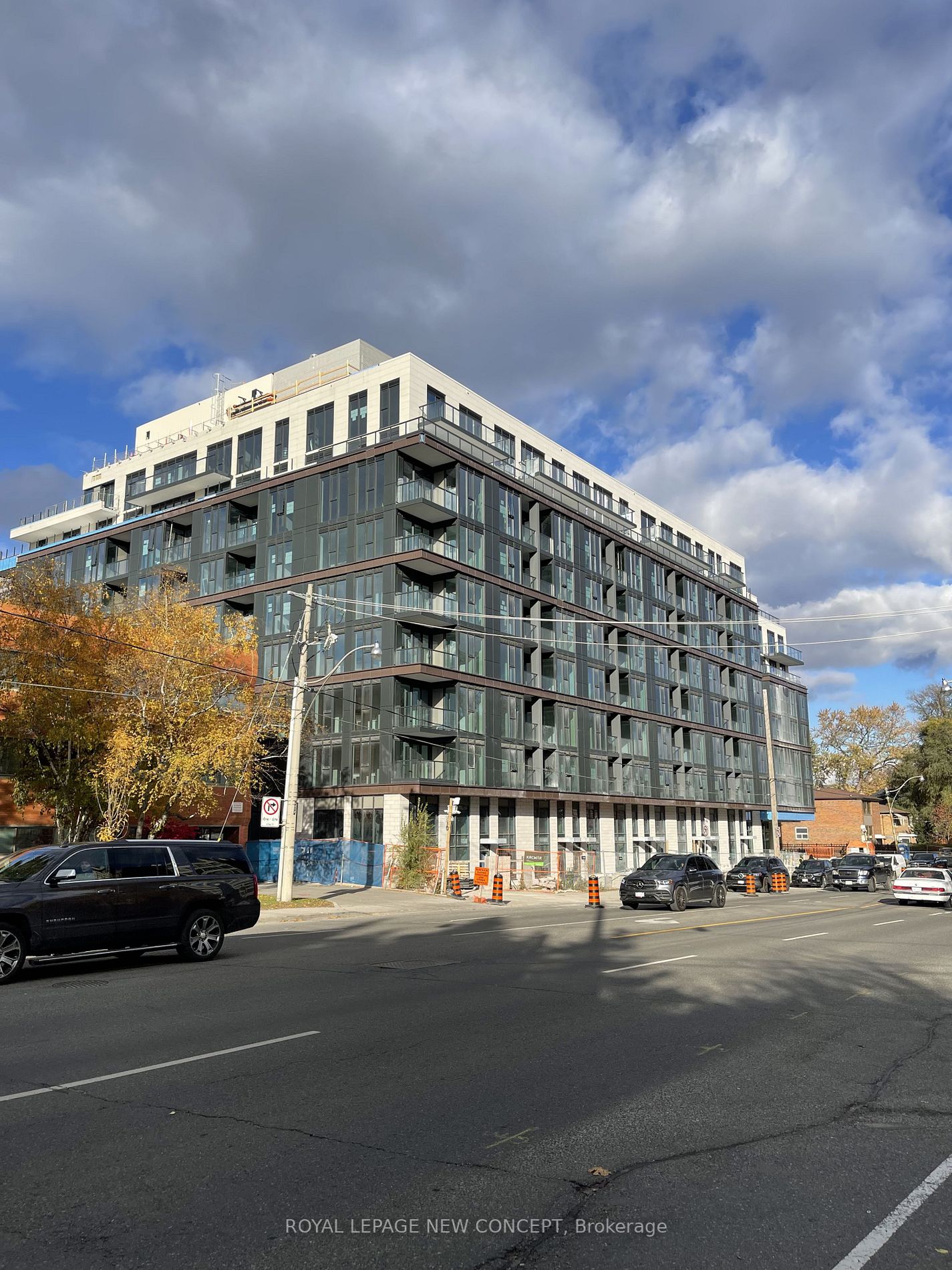 250 Lawrence Ave W, #325