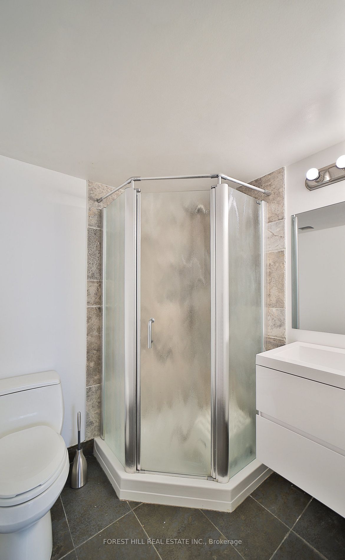 100 Upper Madison Ave, #1206