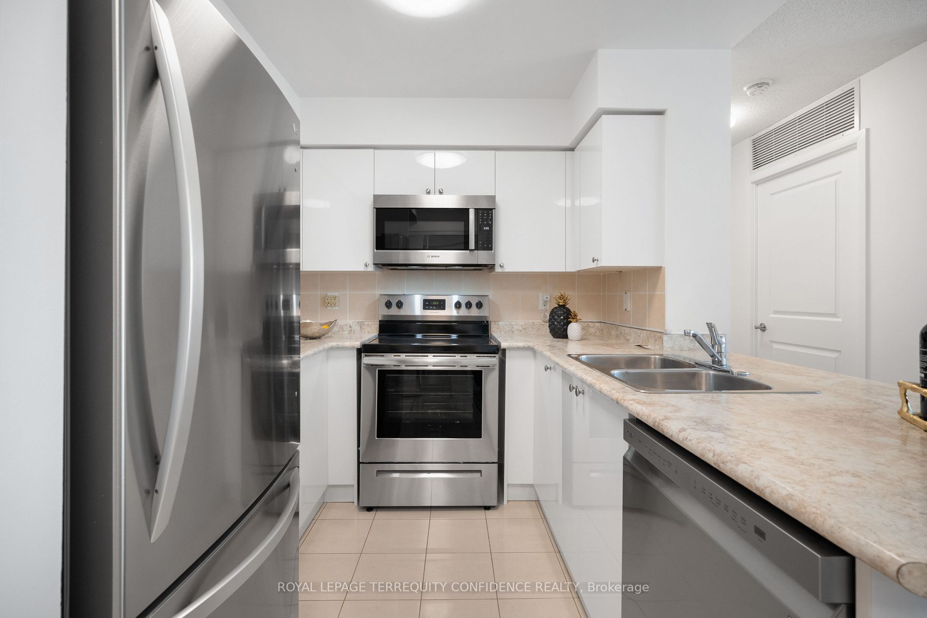 4968 Yonge St, #2303