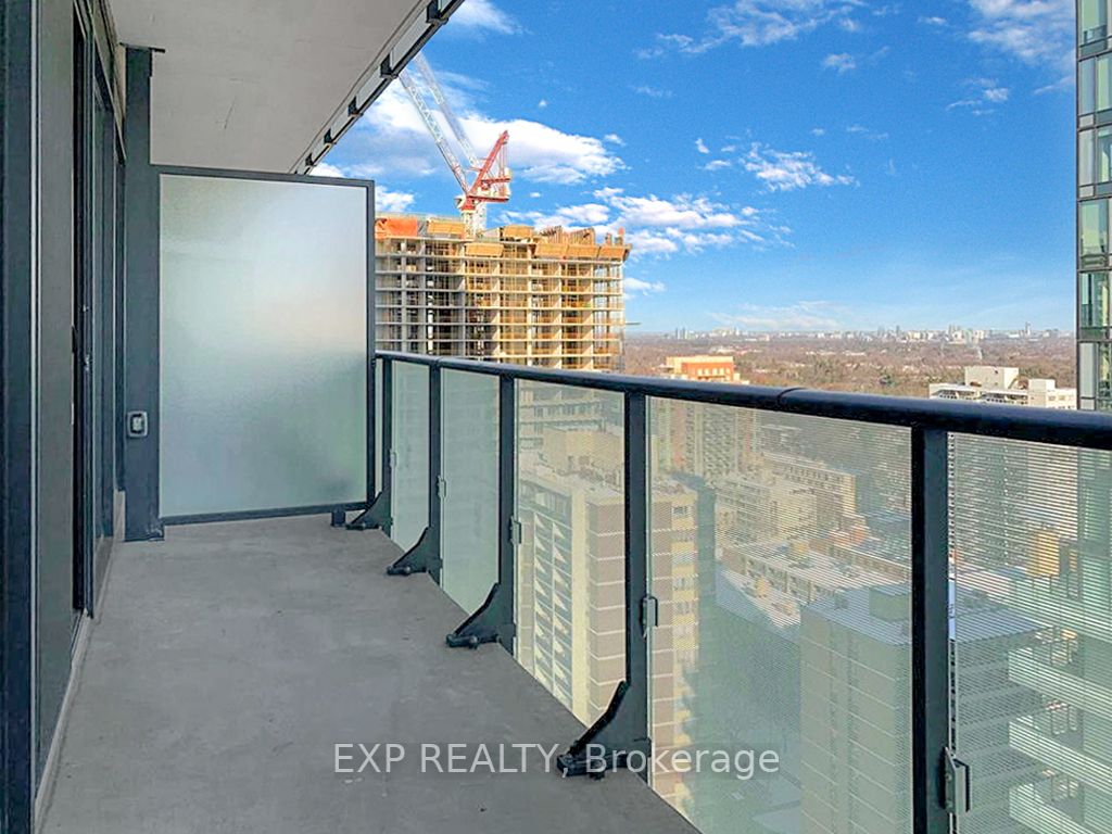 161 Roehampton Ave, #2207