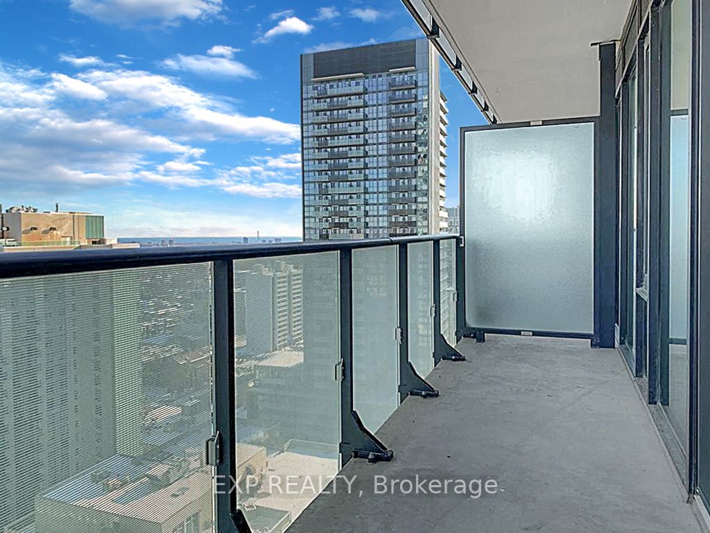161 Roehampton Ave, #2207