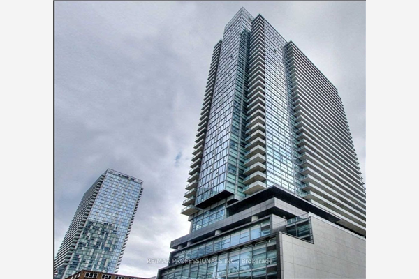 290 Adelaide St W, Toronto