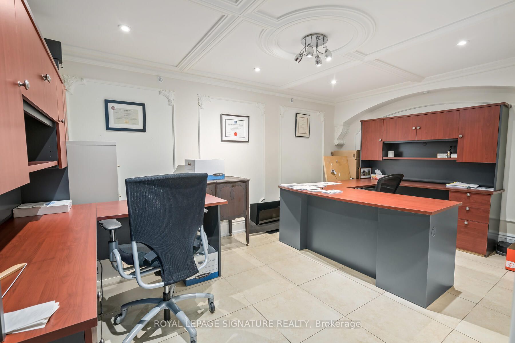 51 Laird Dr