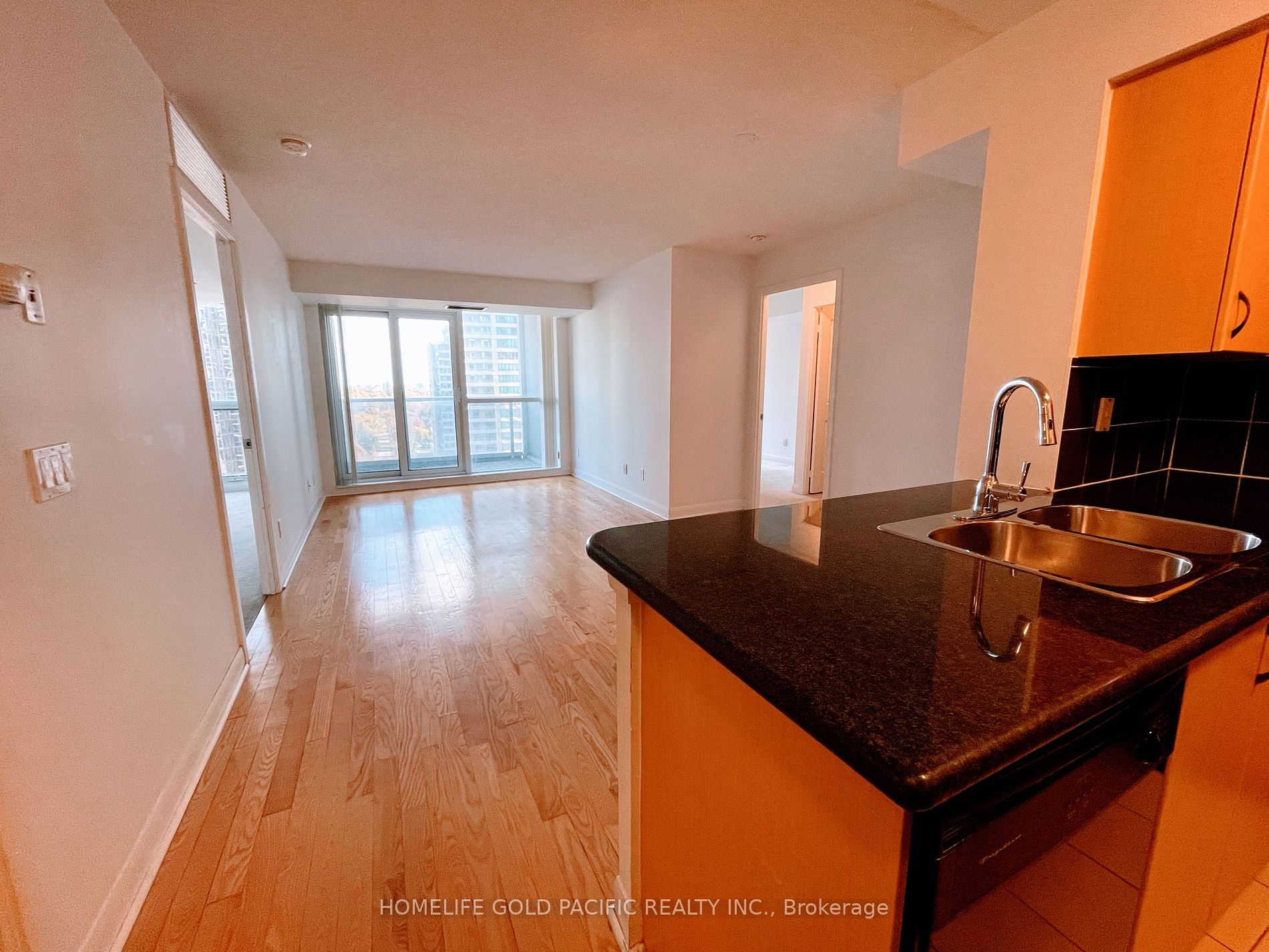 4968 Yonge St, #1706