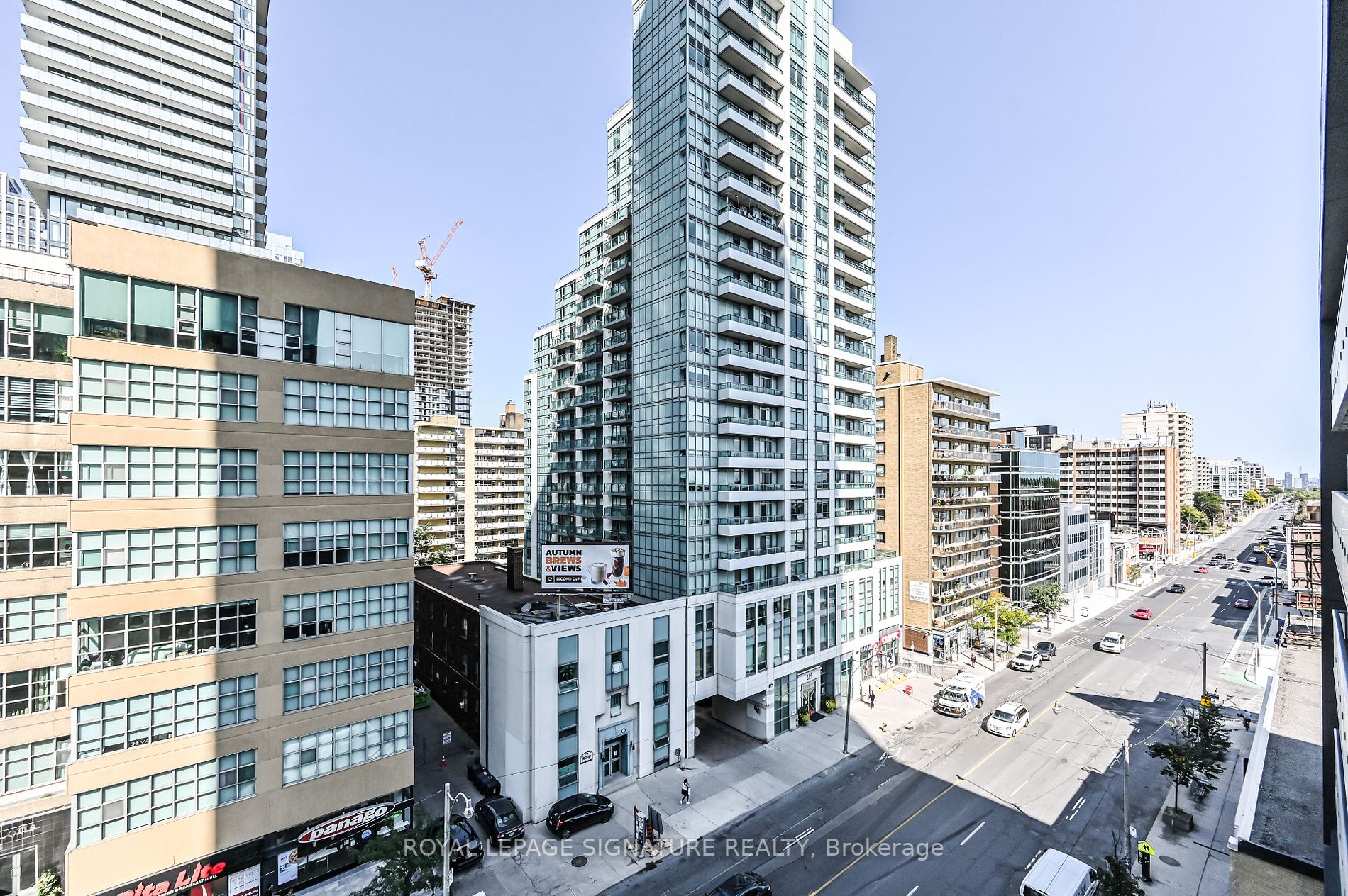 125 Redpath Ave, #606