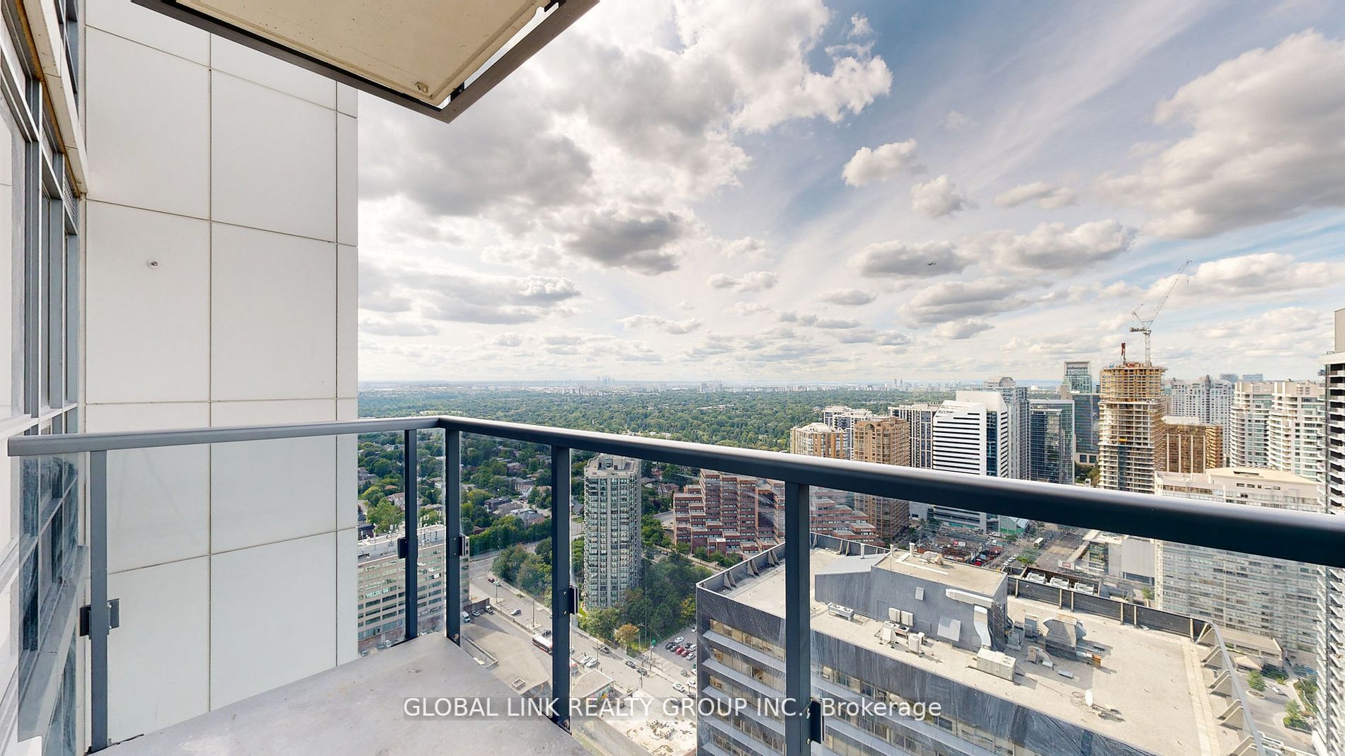 5 Sheppard Ave E, #3321