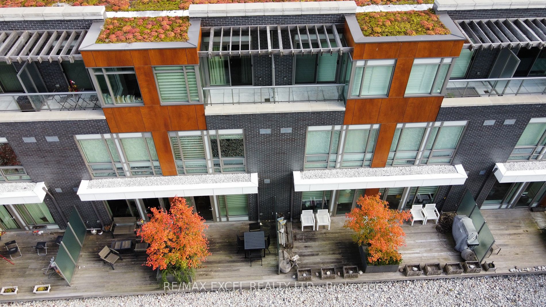 88 Sheppard Ave E, #Th12