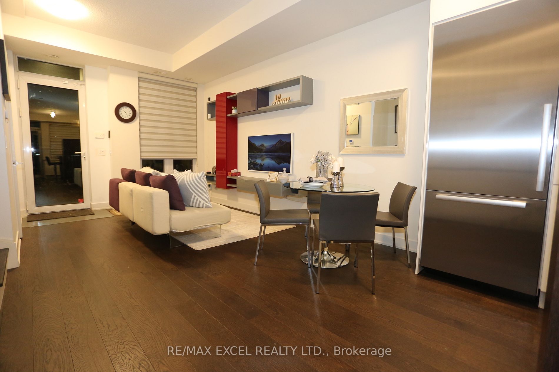 88 Sheppard Ave E, #Th12