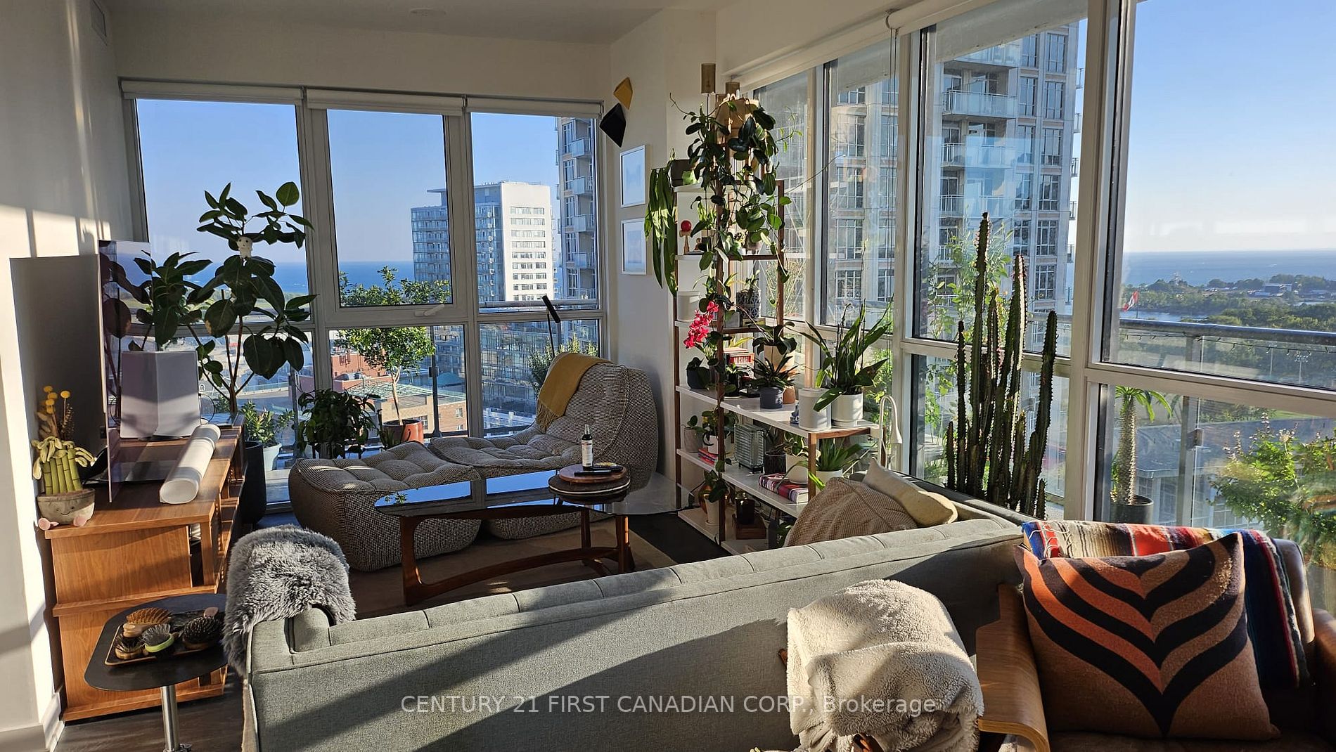 38 Iannuzzi St, #2212