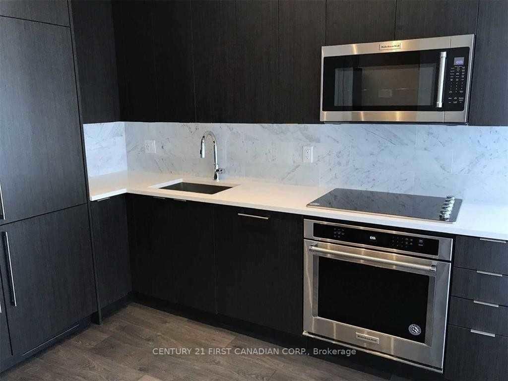 38 Iannuzzi St, #2212