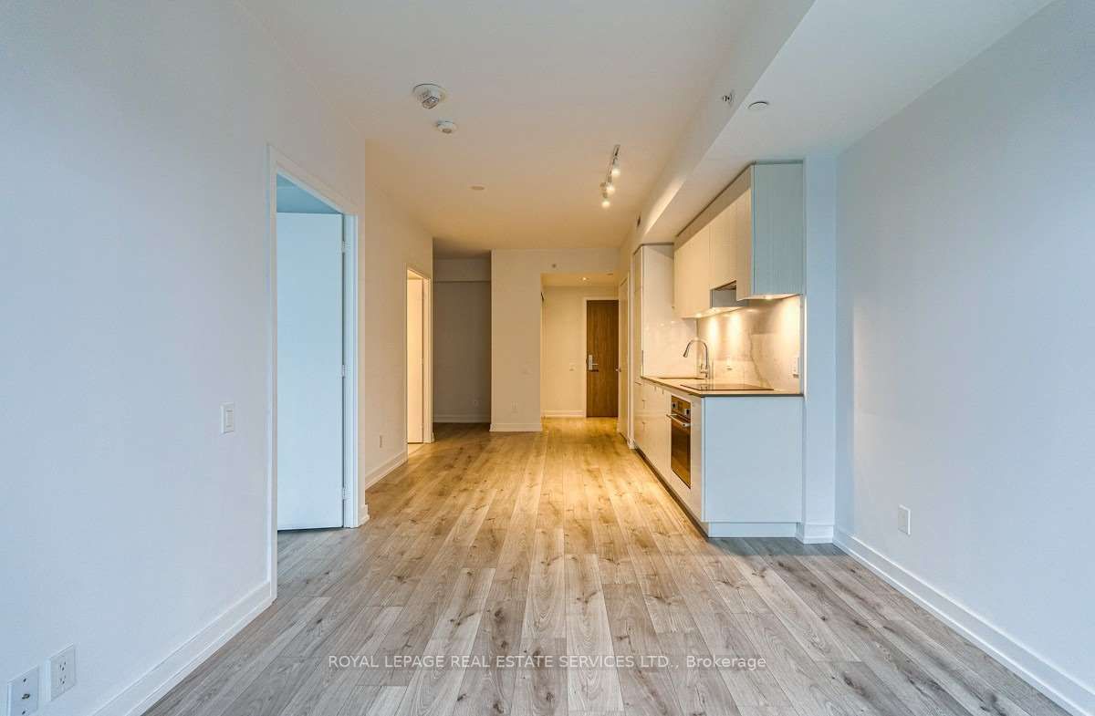 161 Roehampton Ave, #3707