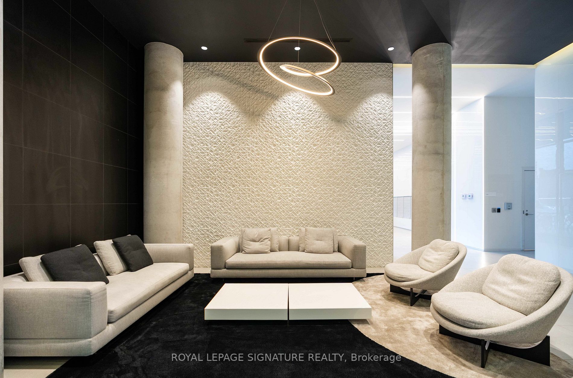 158 Front St E, #1402