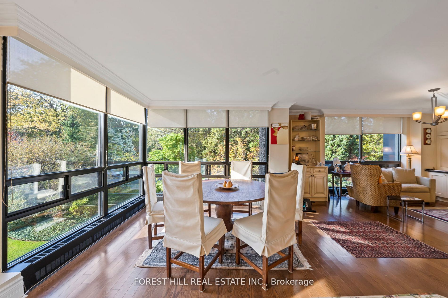 625 Avenue Rd, #302