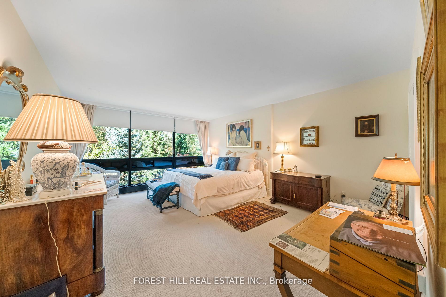 625 Avenue Rd, #302