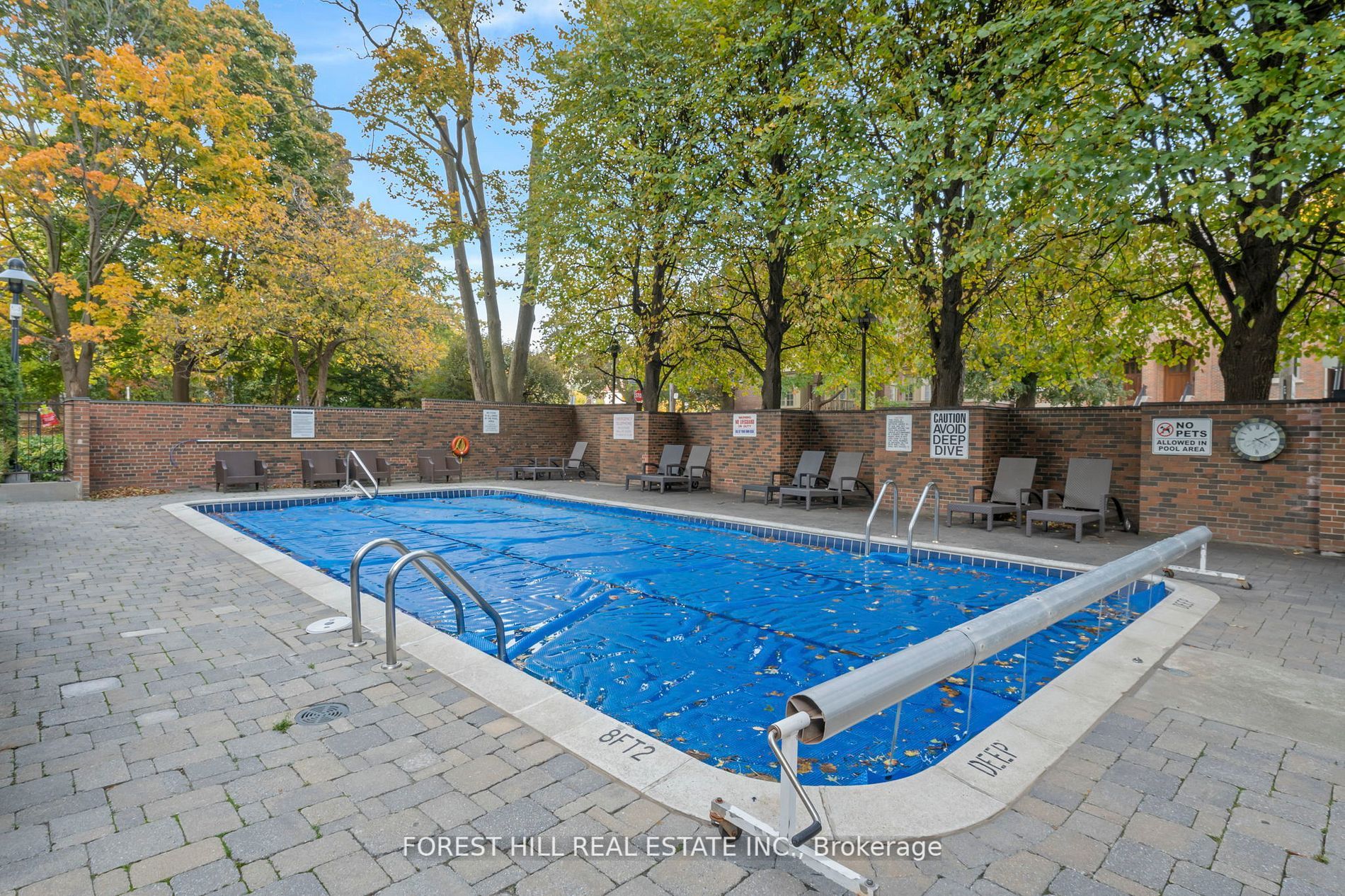 625 Avenue Rd, #302