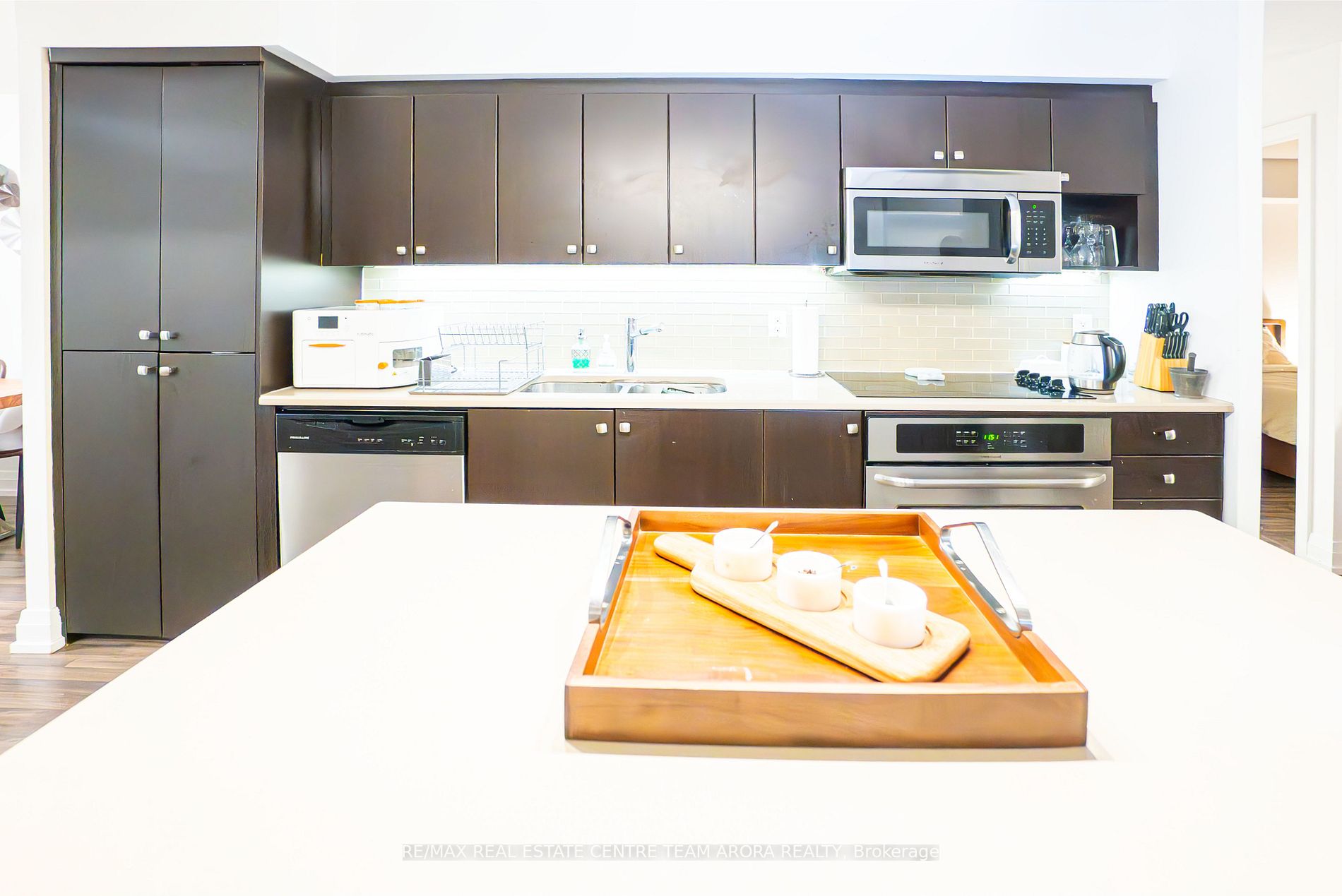 555 Wilson Ave, #E910