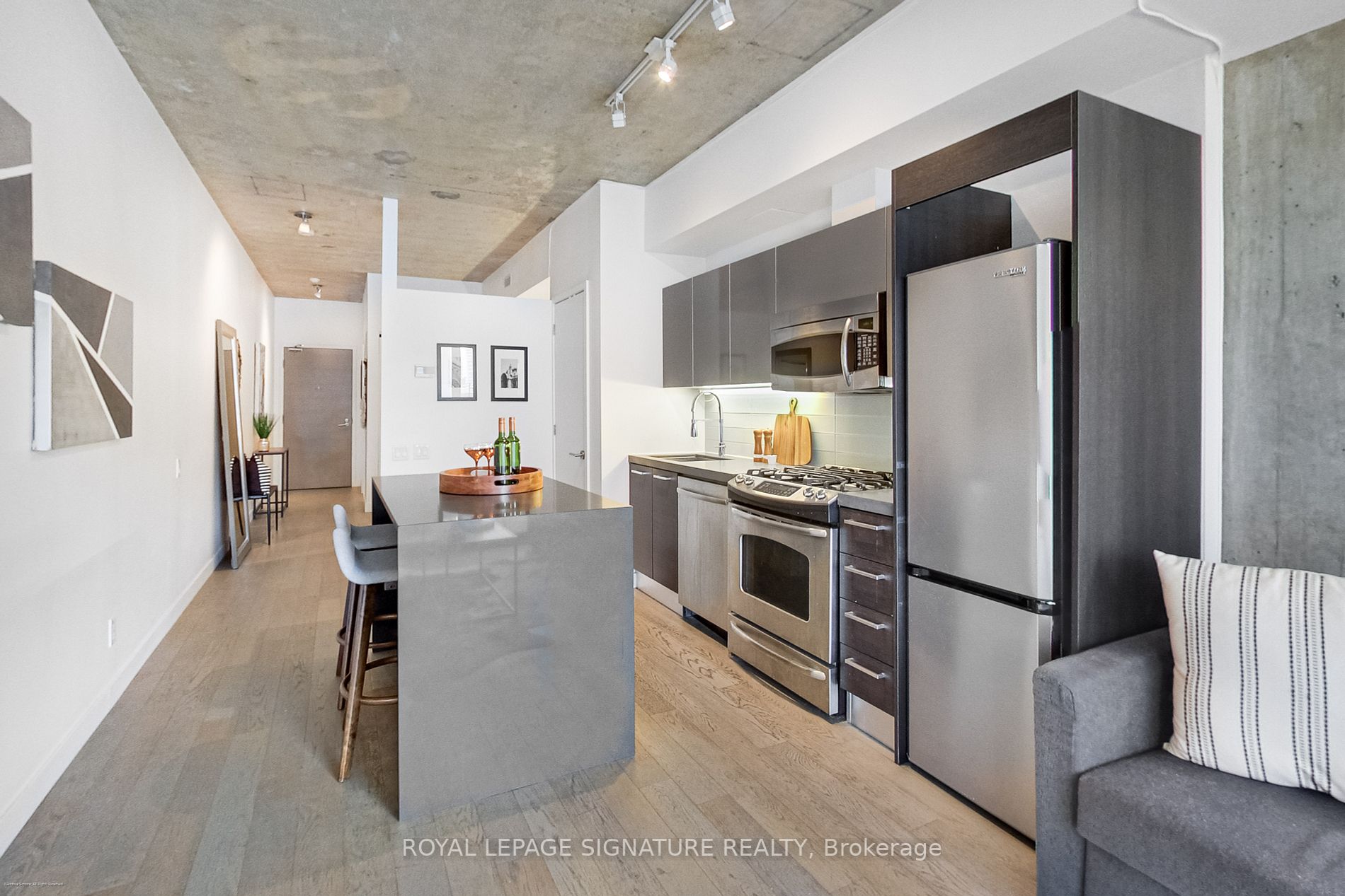 25 Stafford St, #410