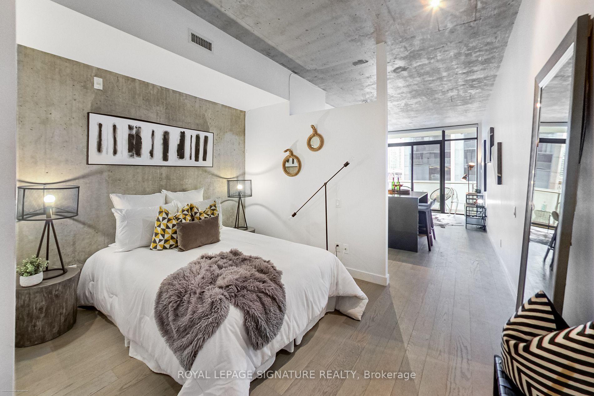 25 Stafford St, #410