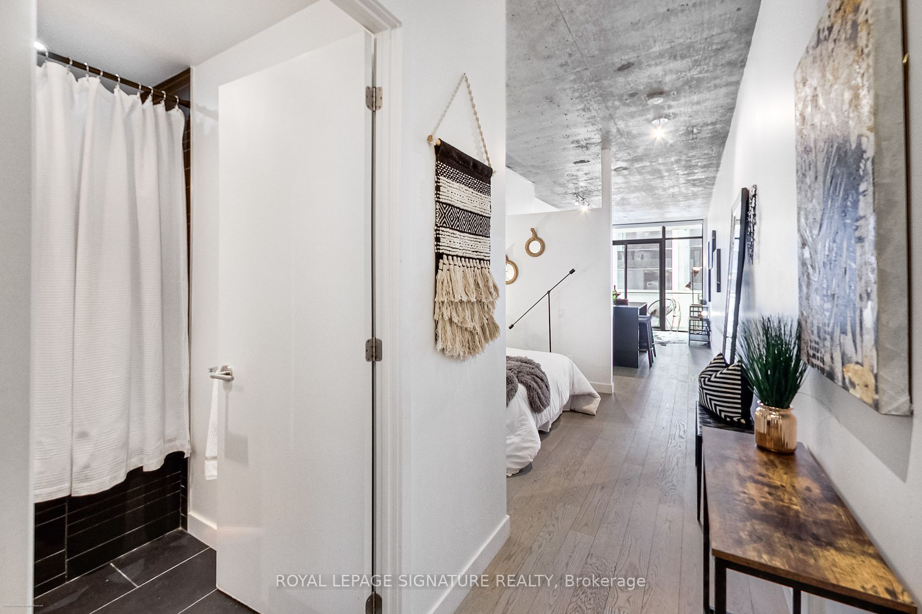 25 Stafford St, #410