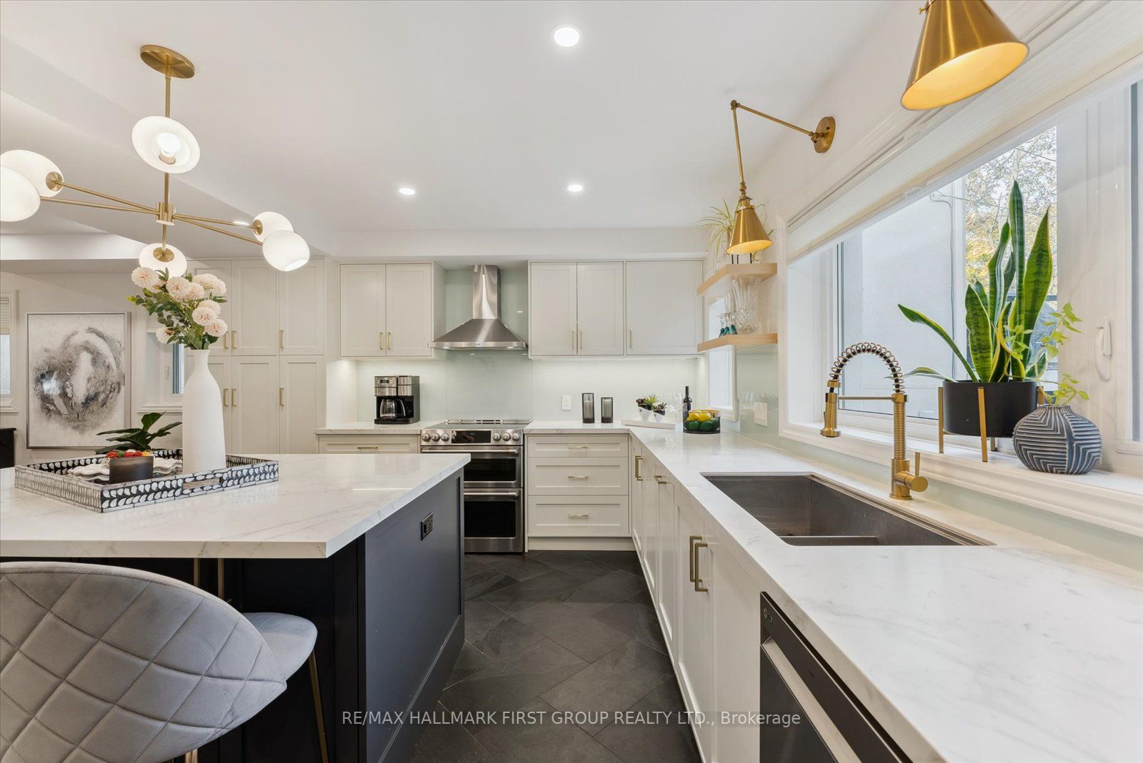 65 Latimer Ave