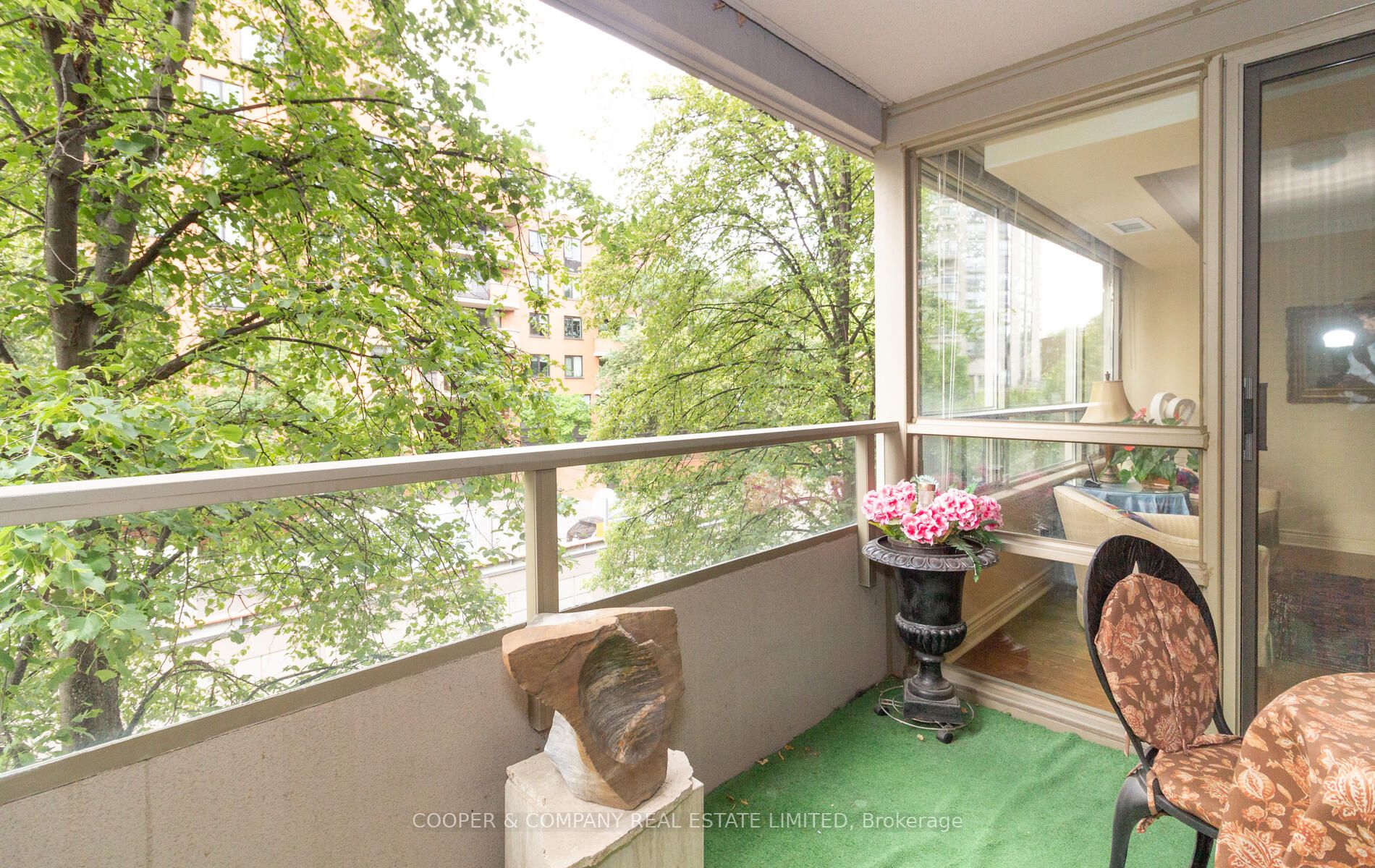 18 Lower Village Gate, #404