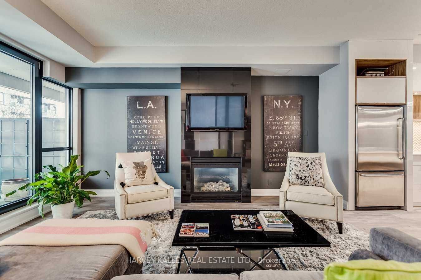 20 Scrivener Square #418