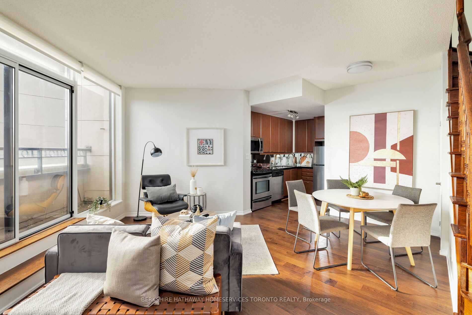308 Palmerston Ave, #Ph18