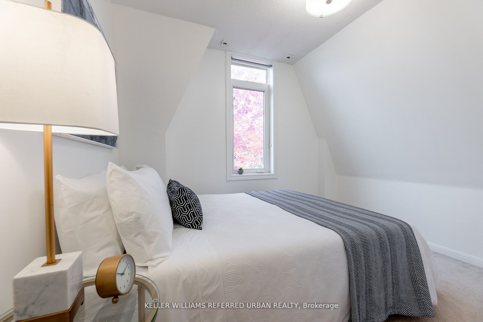 13 Sudbury St, #1304