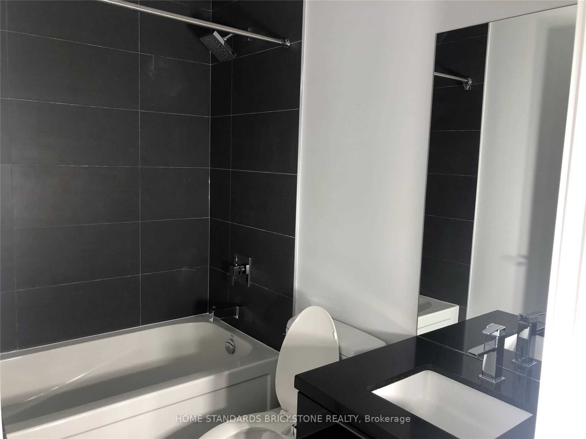 8 Eglinton Ave E, #2901