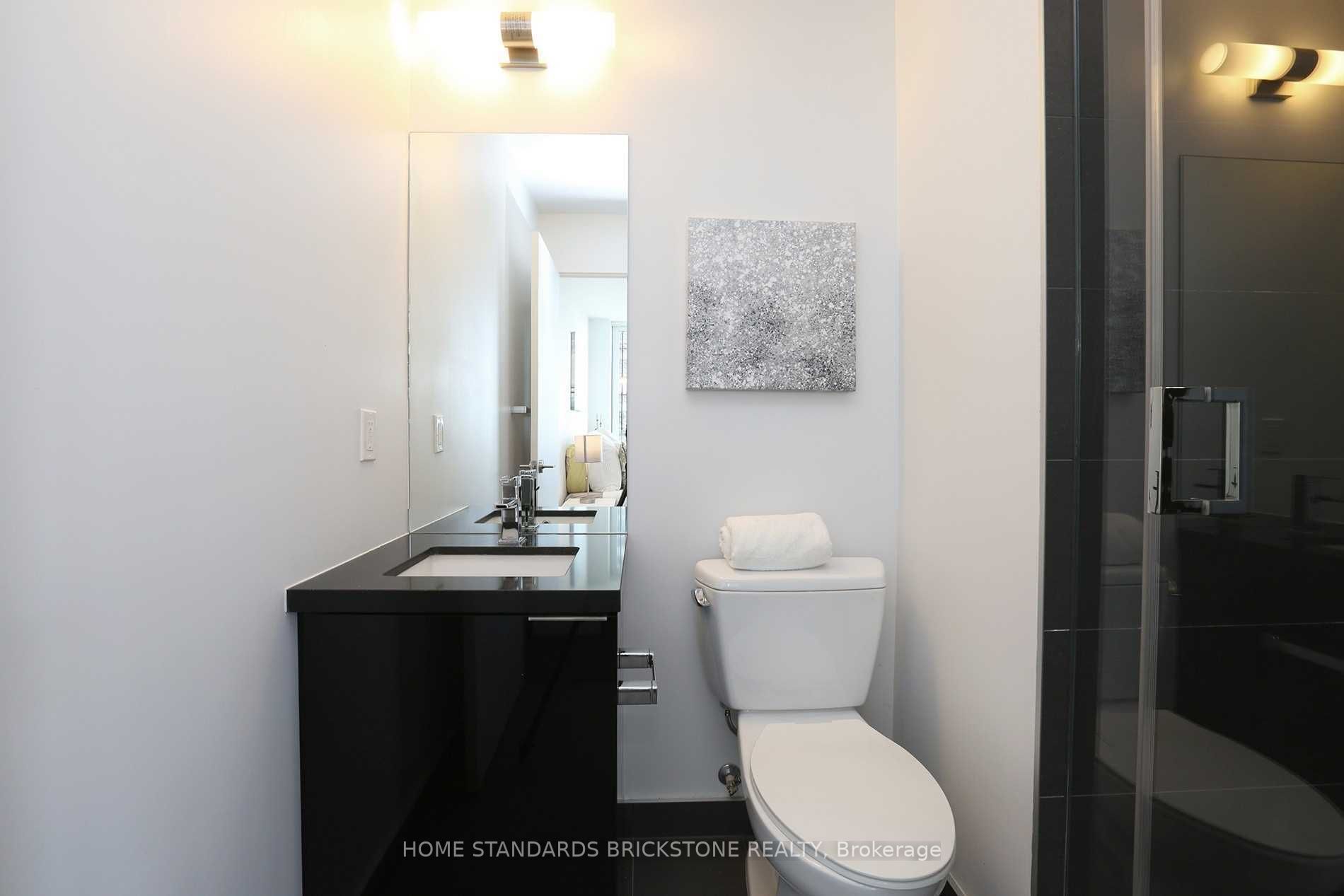 8 Eglinton Ave E, #2901