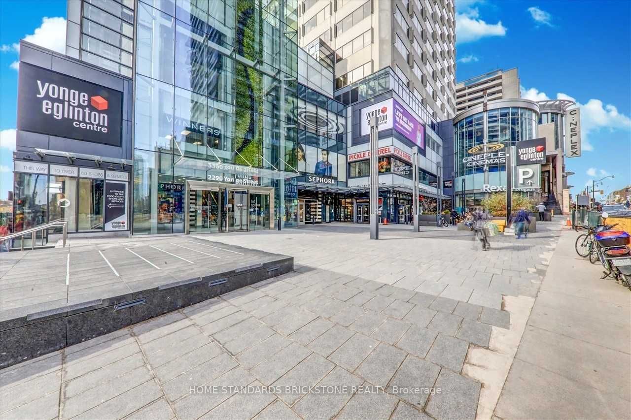 8 Eglinton Ave E, #2901
