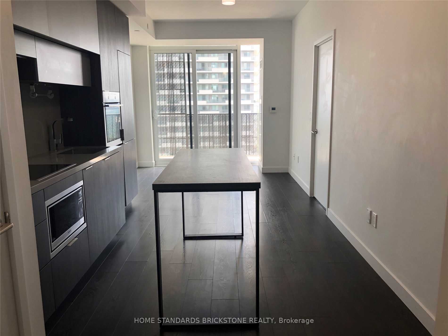 8 Eglinton Ave E, #2901