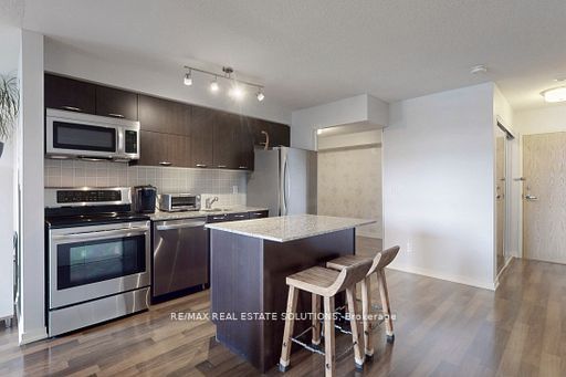 38 Joe Shuster Way, #611