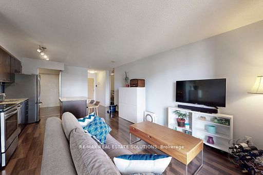 38 Joe Shuster Way, #611