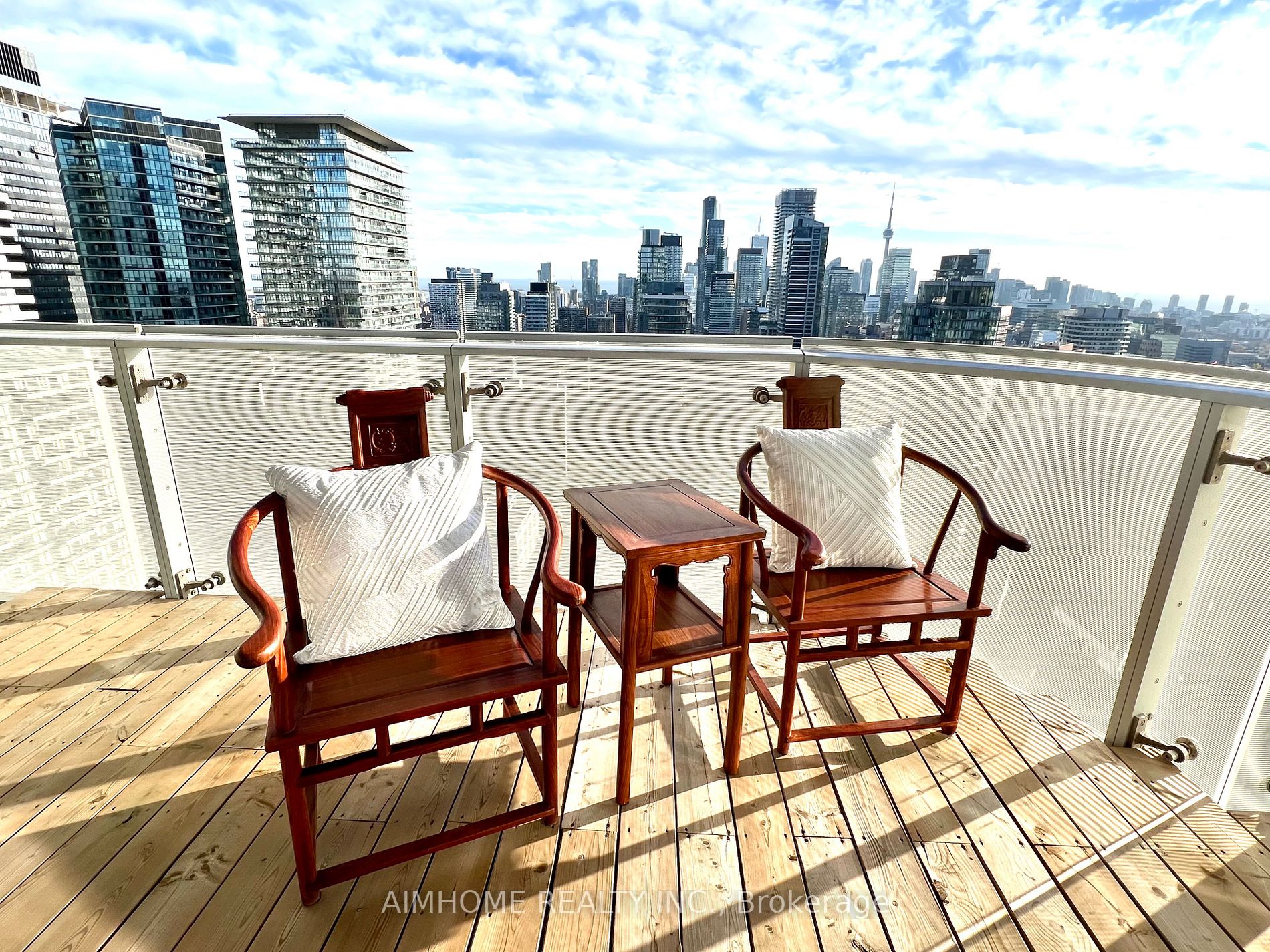 1 Bloor St E, #3405