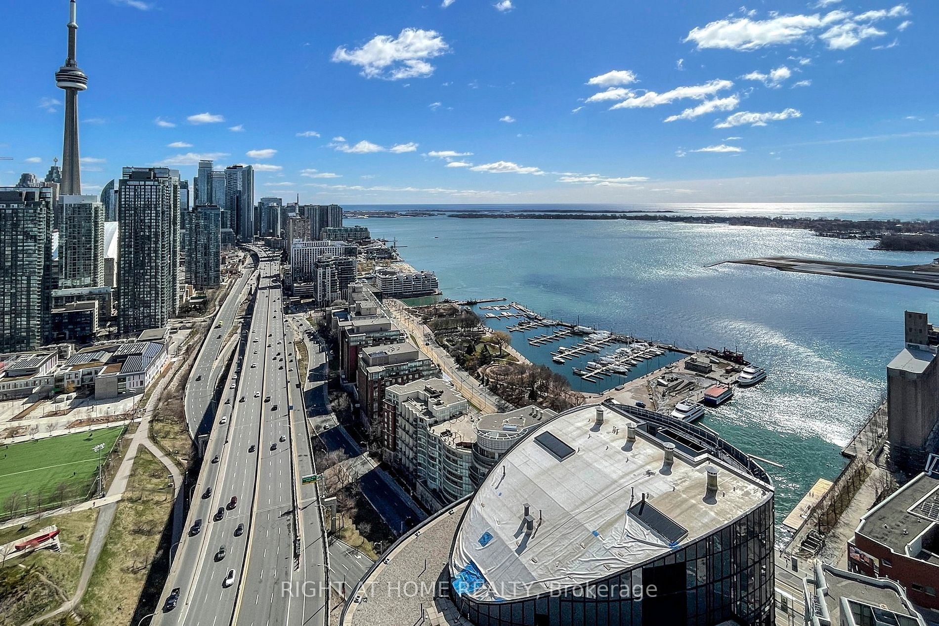 17 Bathurst St, #Ph02