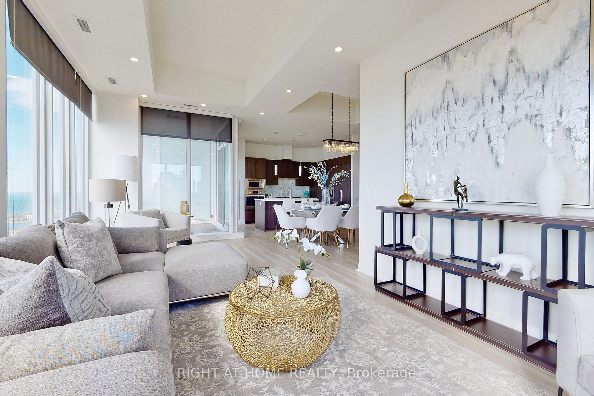 17 Bathurst St, #Ph02